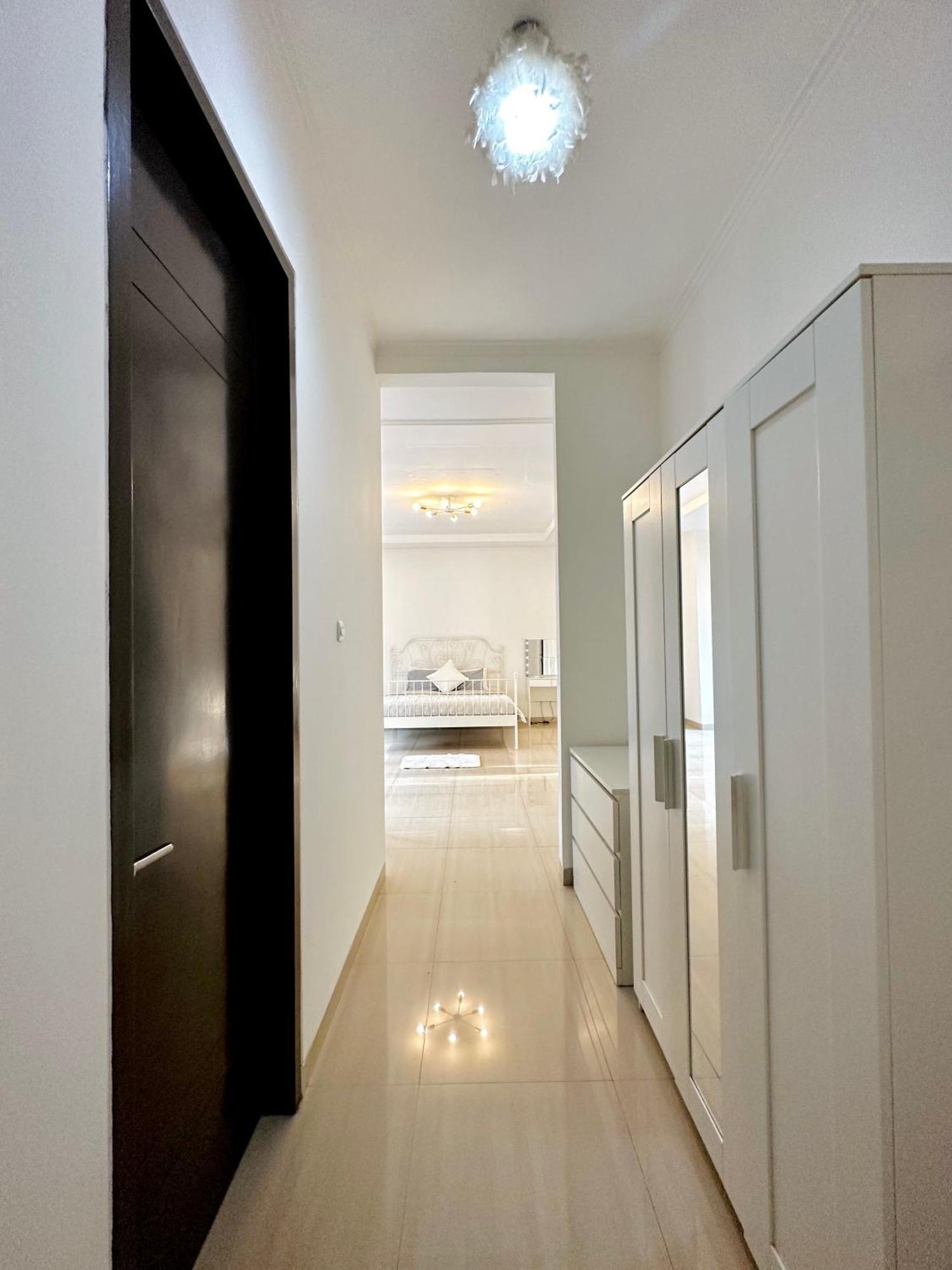 4-Bedroom Home In South Jakarta Nuansa Swadarma Residence By Le Ciel Hospitality Luaran gambar