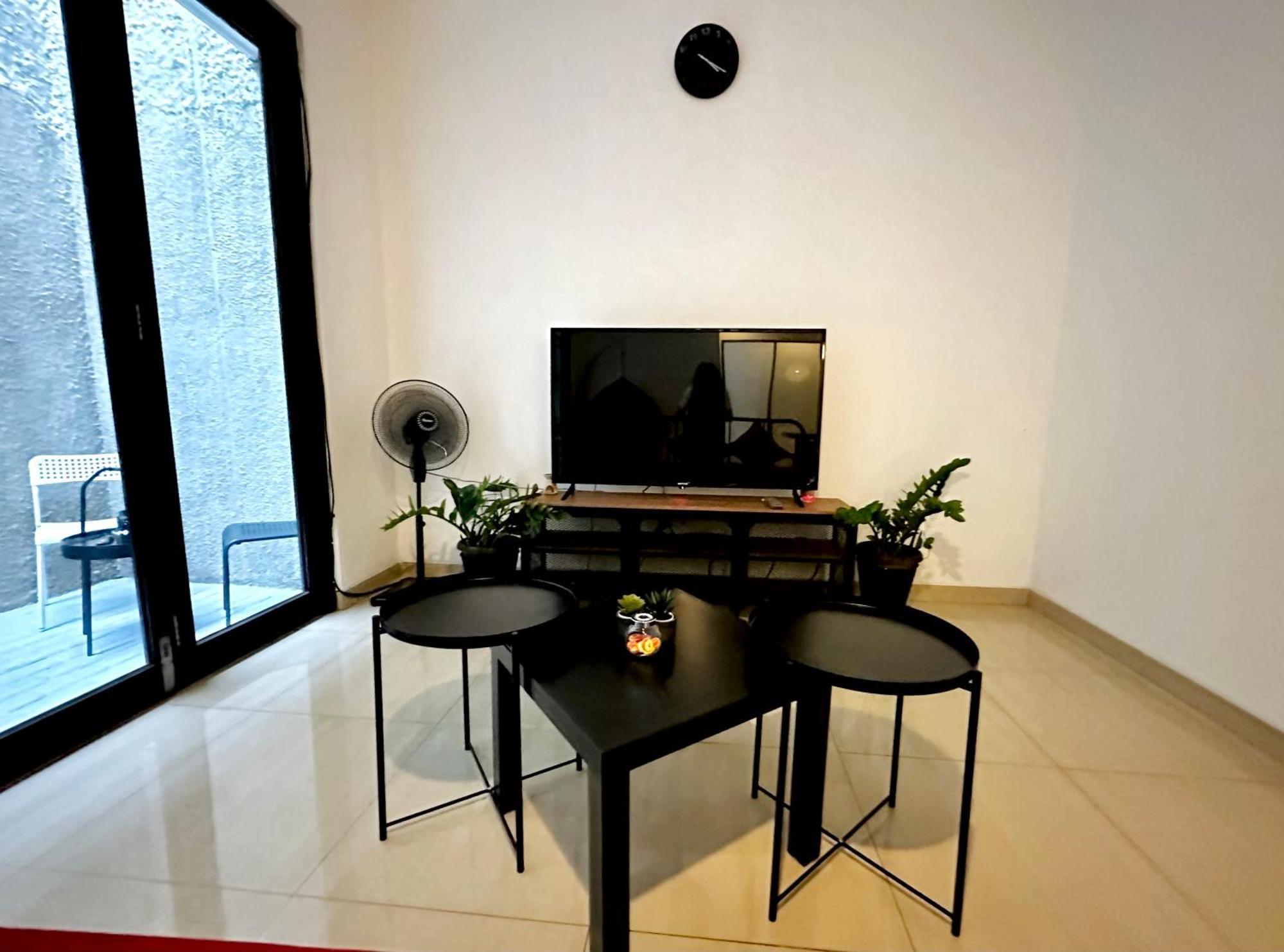 4-Bedroom Home In South Jakarta Nuansa Swadarma Residence By Le Ciel Hospitality Luaran gambar