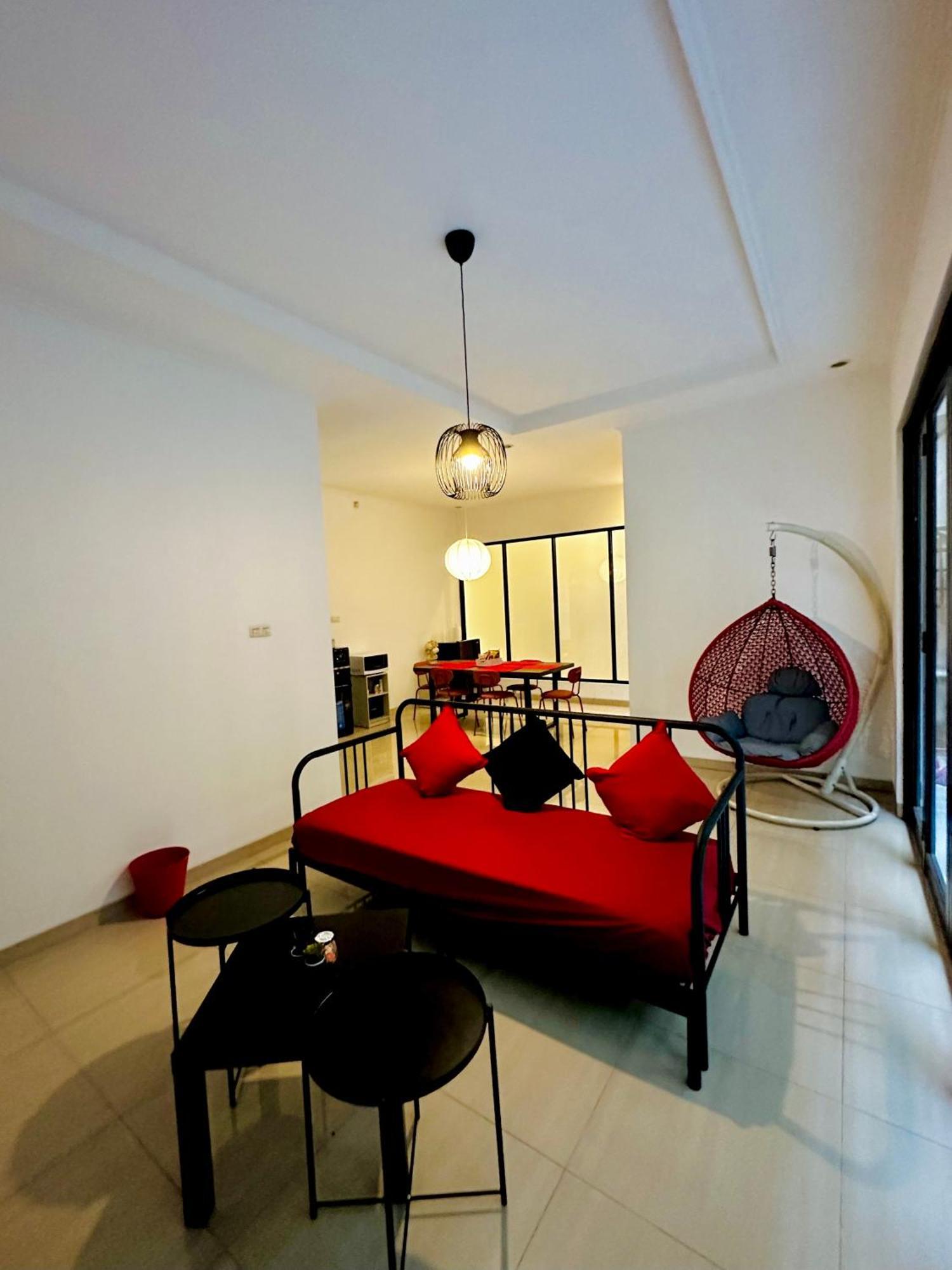 4-Bedroom Home In South Jakarta Nuansa Swadarma Residence By Le Ciel Hospitality Luaran gambar